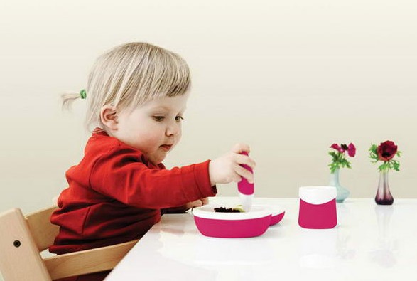 儿童餐具等于慢性毒药 小心祸从口入