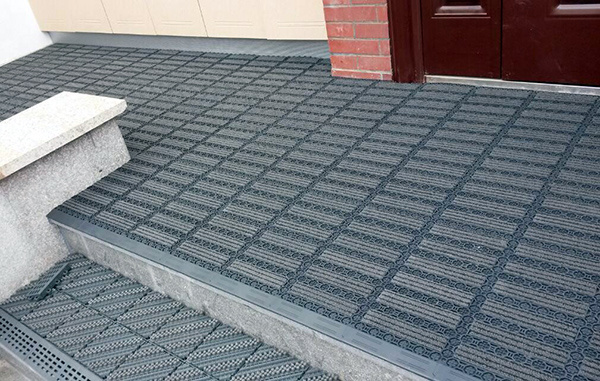 铝合金地垫厂家推荐 铝合金地毯保养