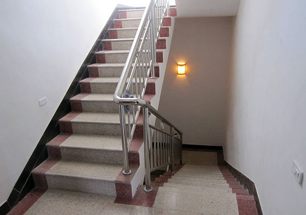 选择楼梯材料的技巧有哪些 材料选购很关键
