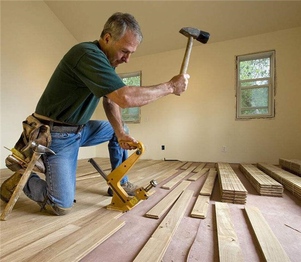 木地板施工常见的问题有哪些 怎么解决呢