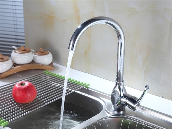 轻松解决厨房水龙头漏水的处理方法 关键是省钱