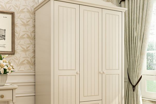 实木衣柜怎么保养才对 让衣服也有个舒适的家