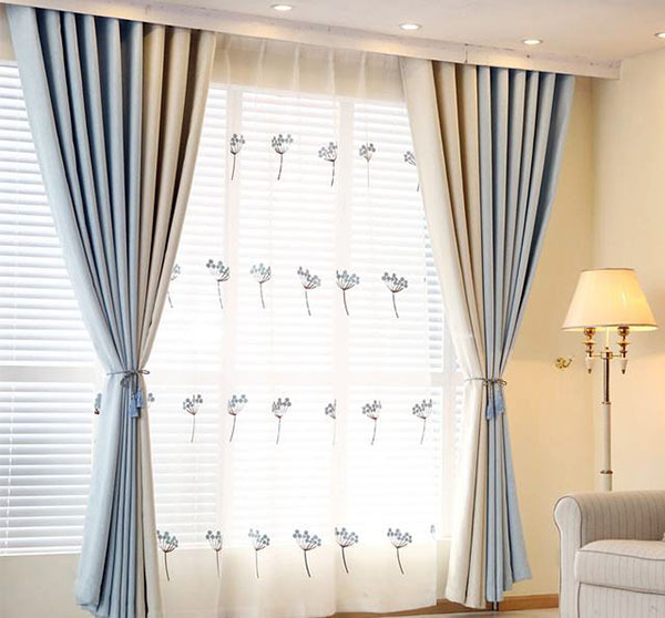 不同材质窗帘的清洁方法介绍 家居清洁有方法
