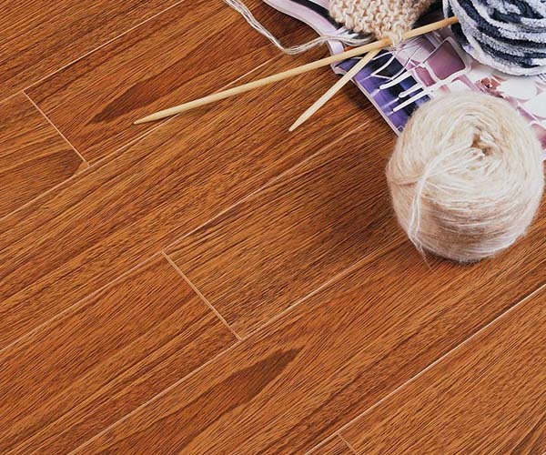 复合木地板保养方法 如何保养木地板