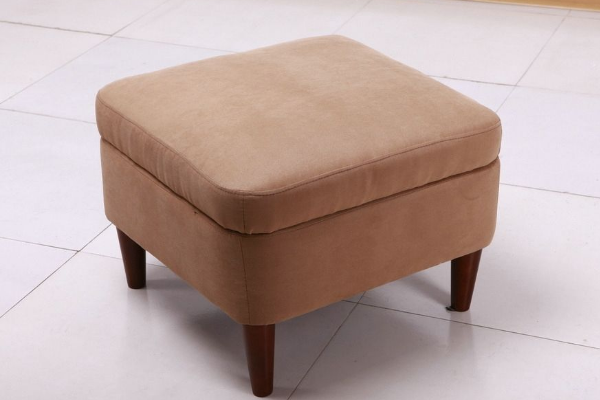 沙发凳怎么保养才对 让舒适感与沙发相媲美