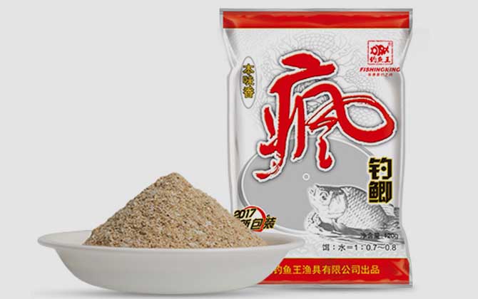 疯钓鲫老三样怎么开饵？