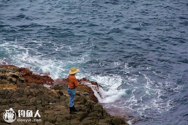 海岸垂钓技巧之拖钓技法的探讨