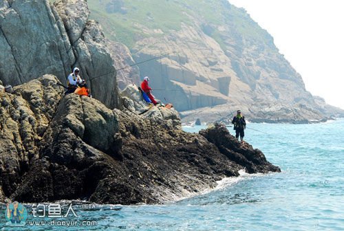 打窝诱饵的各类海钓钓点技巧分析