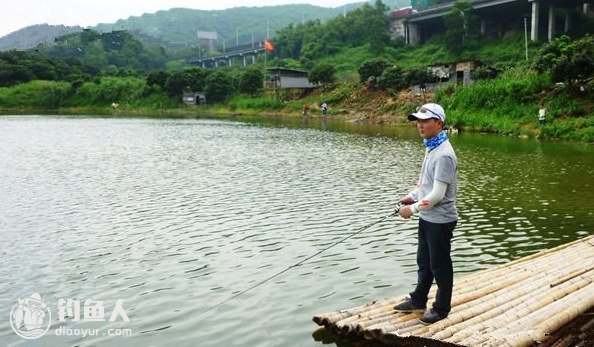 水库湖泊路亚时的水温与风向探讨