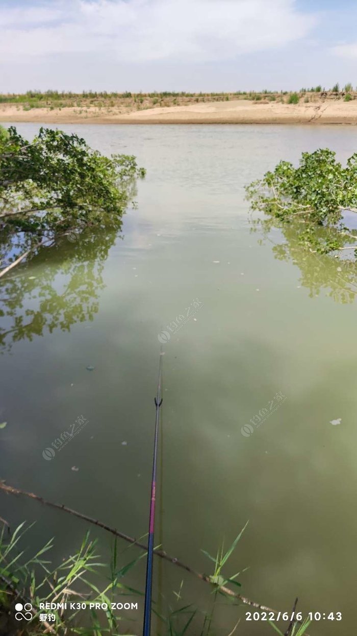 晴天钓浑水 阴雨钓清水 浑水钓浅清水钓深