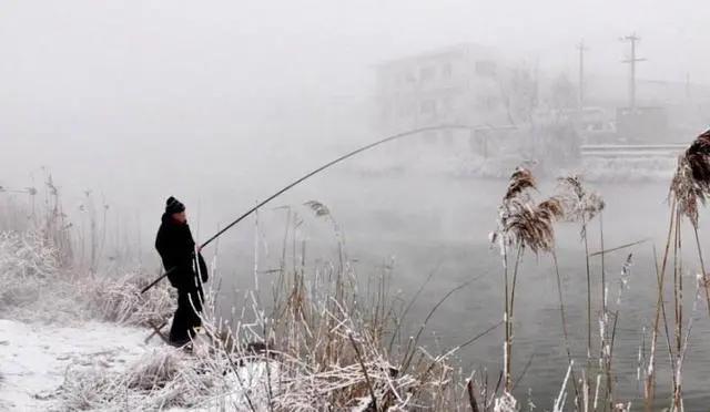 下雪到底能不能钓鱼，要看是雪前、雪中、还是雪后