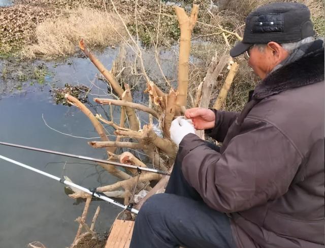 冬季野钓到底能不能打重窝