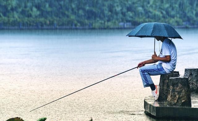 下雨鱼好钓？细说下雨对钓鱼影响