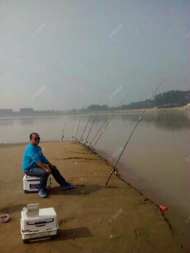 海竿钓点定位篇，用爆炸钩垂钓时的操作流程和抛投方式