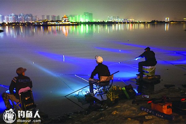 金秋夜钓的钓位选择和调漂技巧