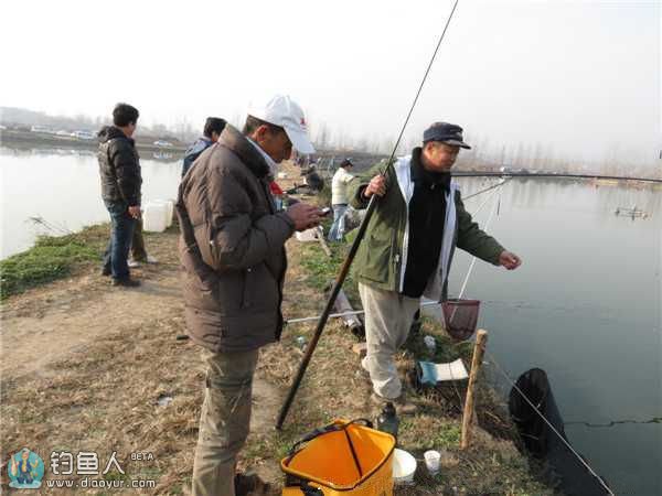 浅谈冬季的传统长竿大炮钓法