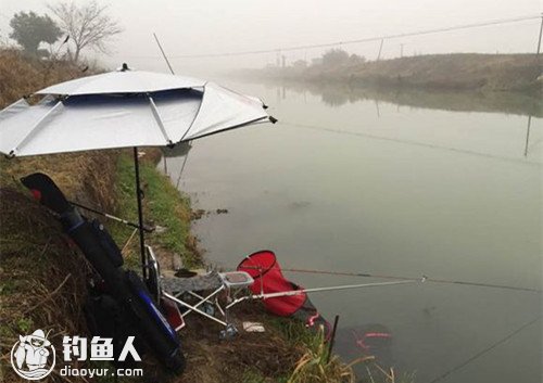 秋季下雨天和雨后钓鱼的技巧分析