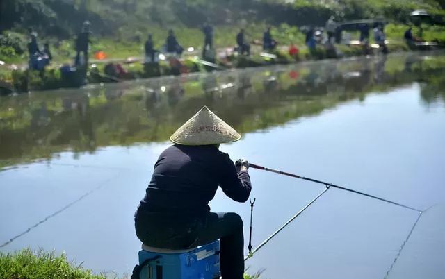 别总以为钓鱼多么悠闲，其实钓鱼人有五大惨，多数人能对号入座