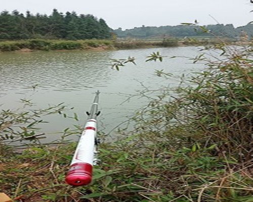 解析夏季野钓鲶鱼的4大技巧