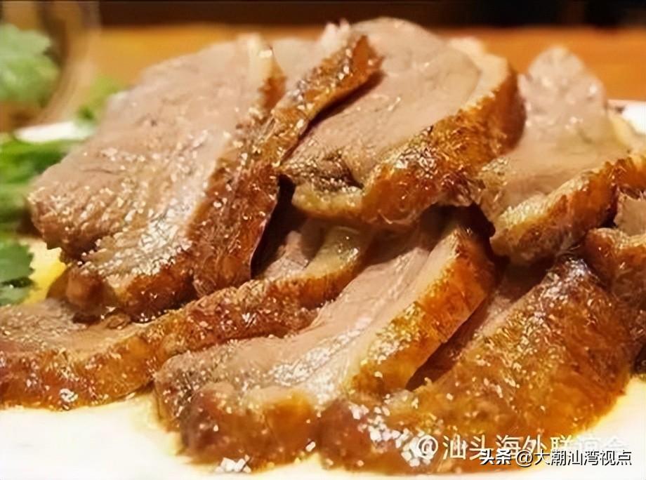 潮汕美食独门绝技：制作出最正宗的狮头鹅卤鹅