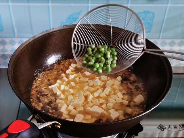 学做西施豆腐，分享美味家常菜做法，超简单！