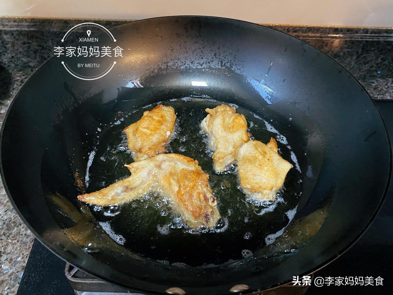 香炸鸡翅的制作方法，外酥里嫩比肯德鸡更好吃！