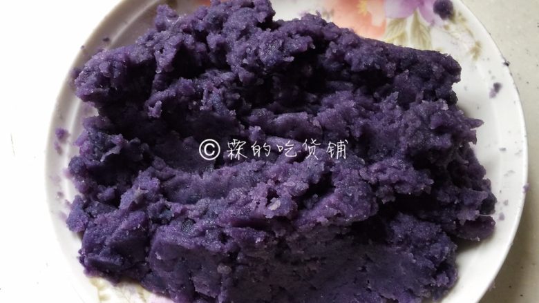 焗烤紫土豆鸡蛋