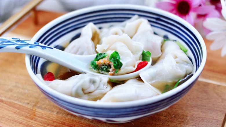 小白菜磷虾大馅馄饨