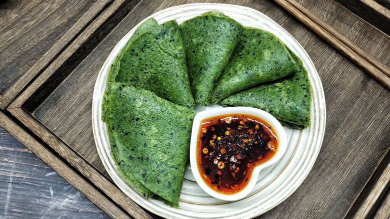 芹菜叶鸡蛋软饼