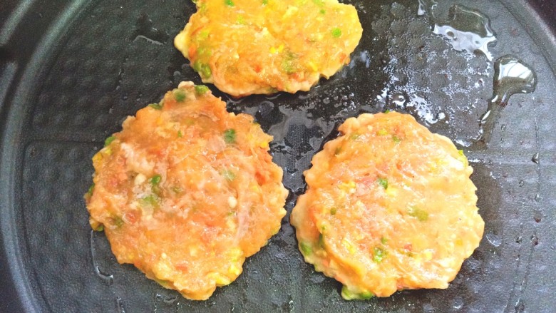 鸡肉蔬菜饼汉堡