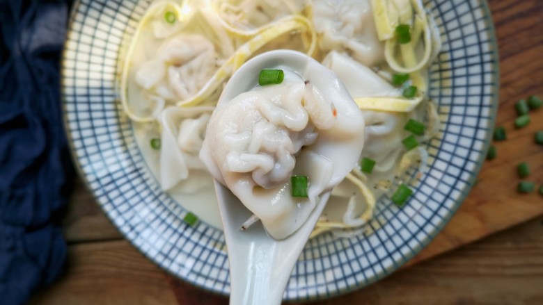 三鲜馄饨