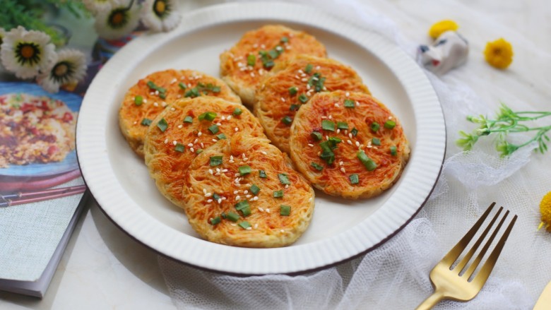 面条鸡蛋饼