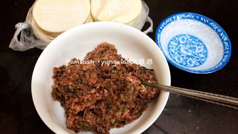 三鲜柳叶饺子