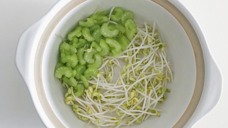 宝宝辅食：蔬菜高汤