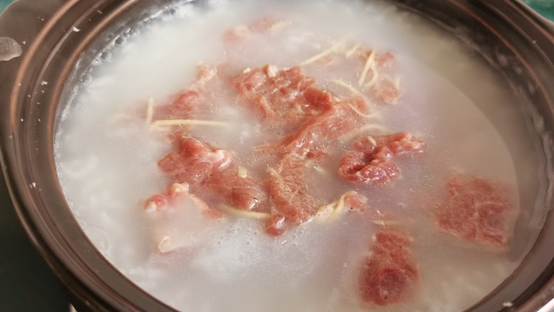 生滚牛肉粥