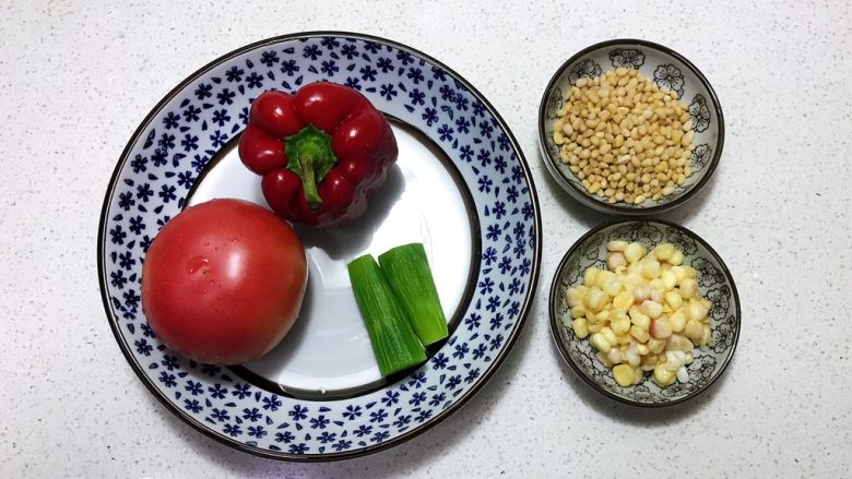 宝宝健康食谱   什锦火腿番茄盅