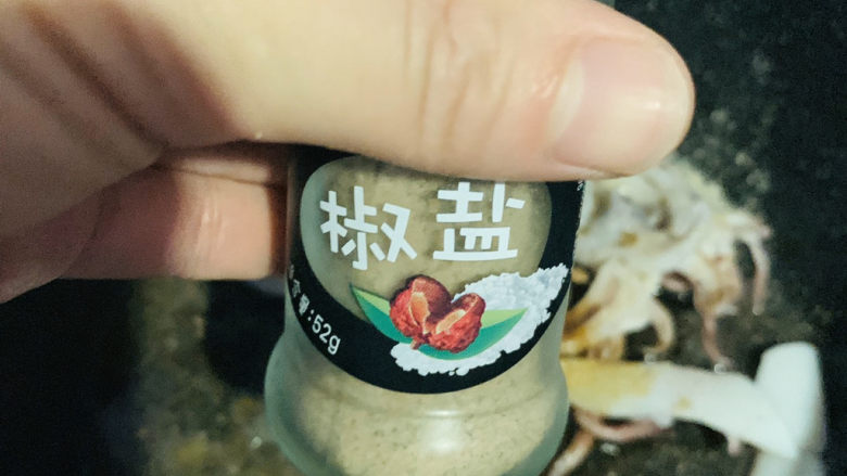 鱿鱼炒芹菜