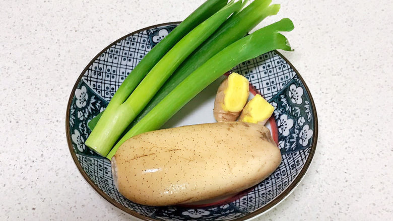 玉米猪肉饺