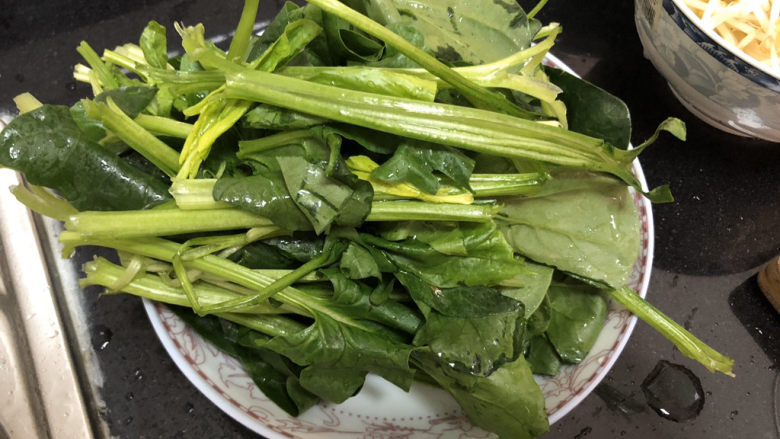 酸汤牛肉酸菜粉丝牛肉