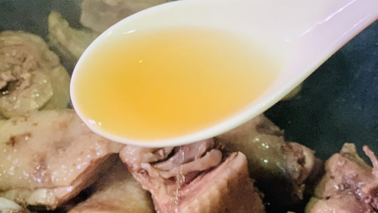 茶树菇炖鸡汤