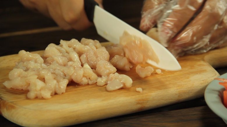 减脂增肌餐：杂蔬鸡胸肉饼