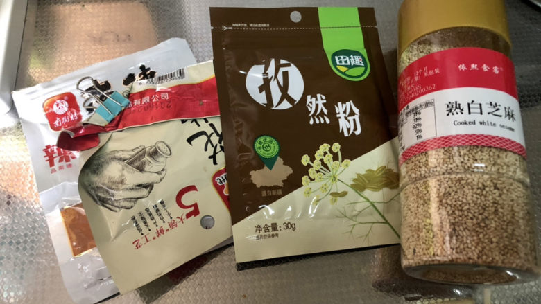 孜然金针菇