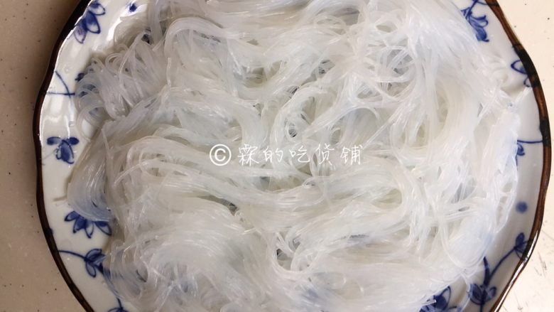 蒜蓉粉丝蒸大虾