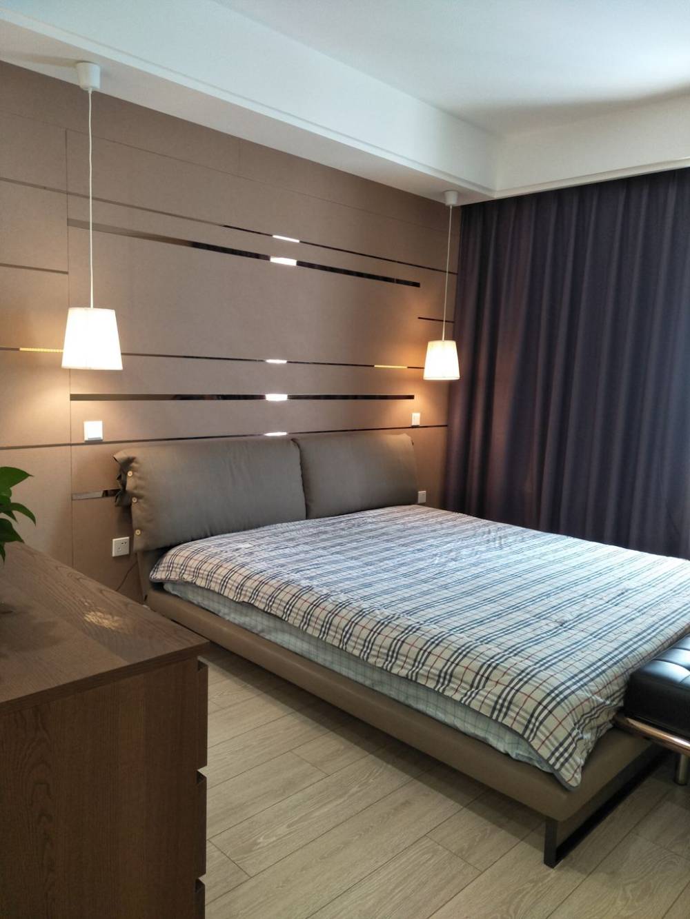 浦东大唐国际公寓150平现代简约风格三室户装修效果图