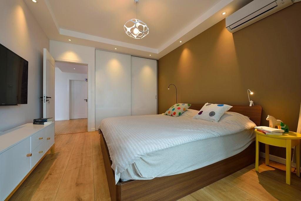 宝山区中环国际公寓83平北欧风格两室户装修效果图