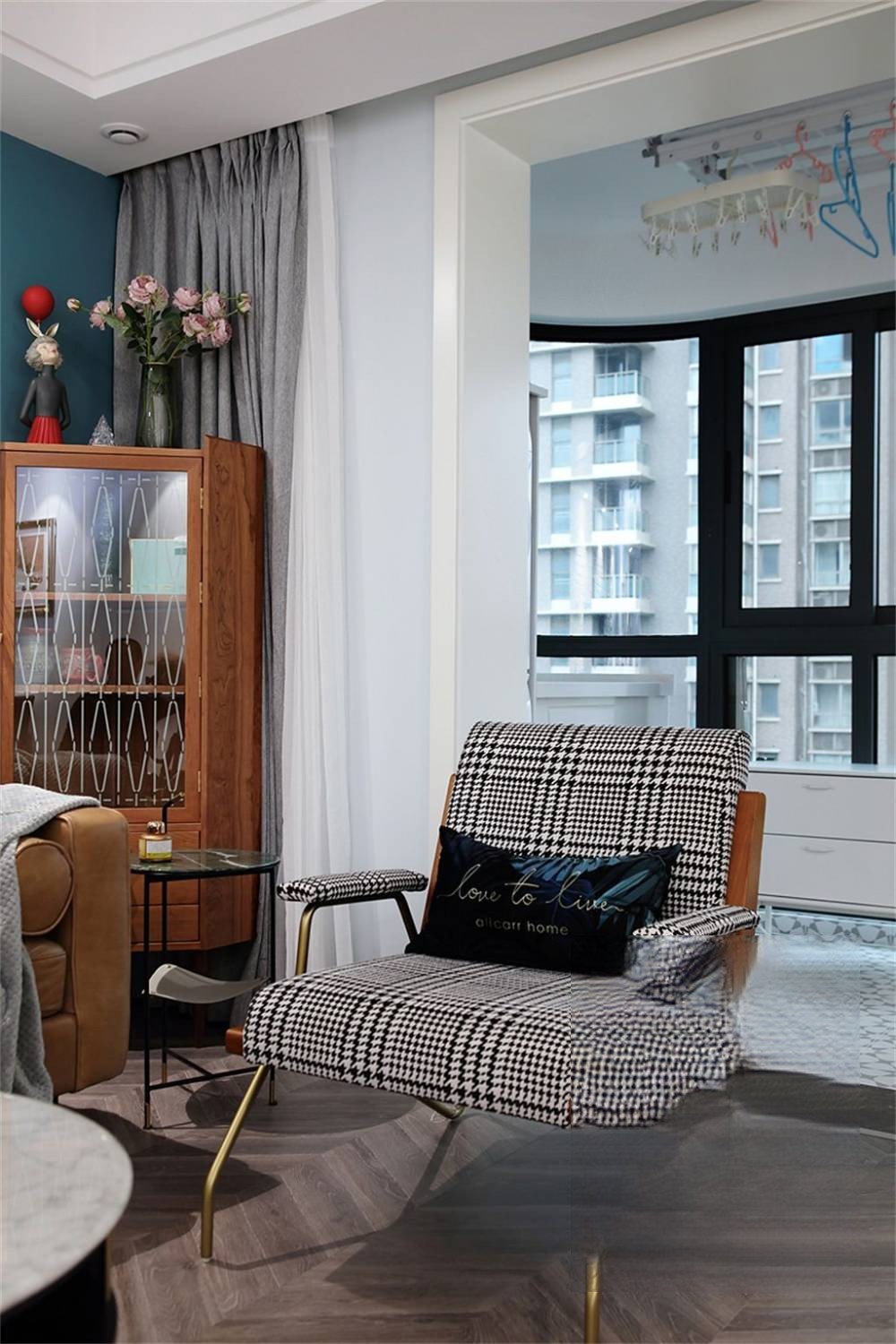 静安区新弘国际公寓110平北欧风格两室户装修效果图