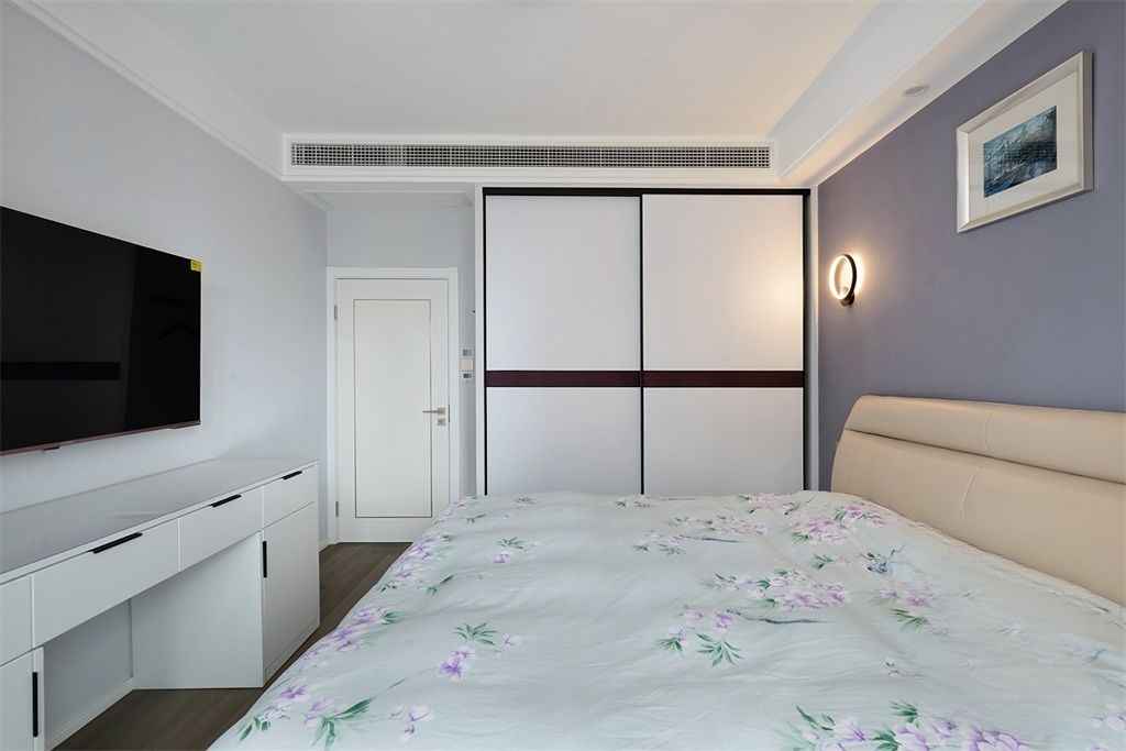 长宁区海逸公寓110平现代简约风格三室户装修效果图