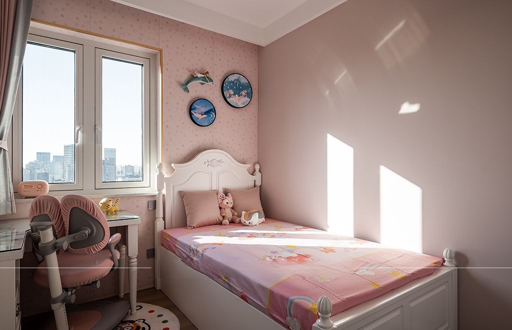 杨浦区椰泰公寓140平美式风格三室户装修效果图