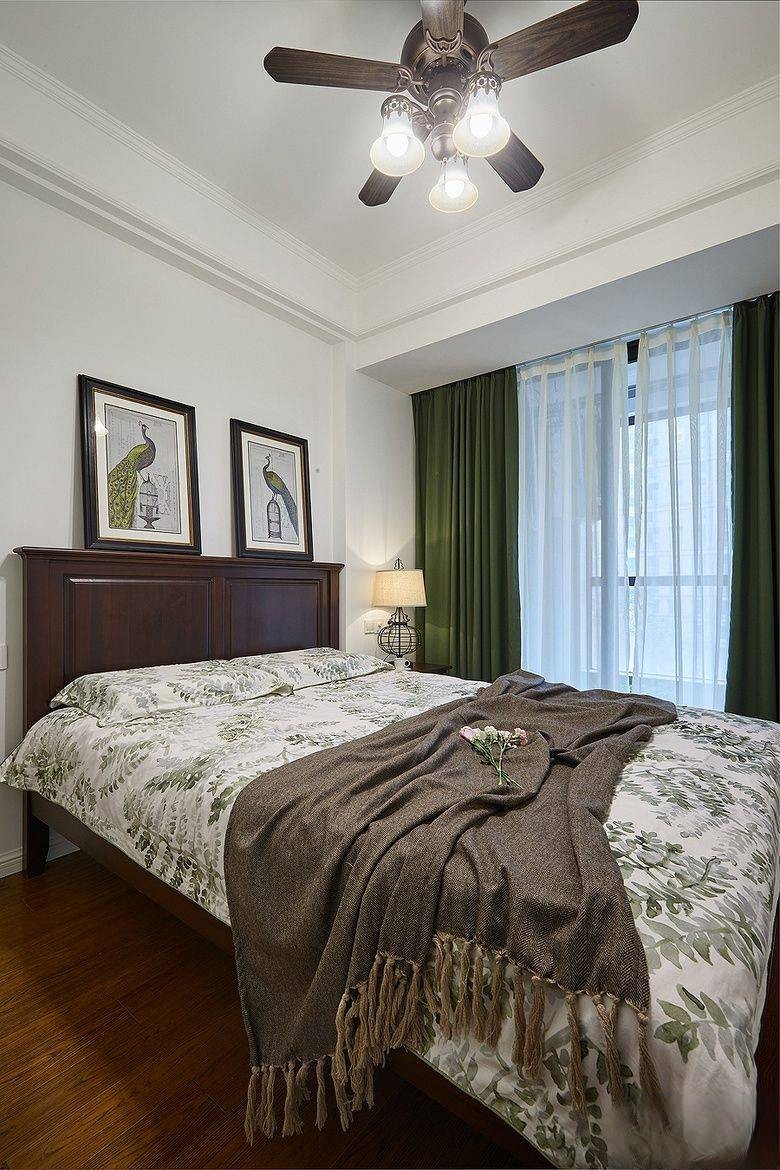 宝山区经纬阳光家园105平美式风格三室户装修效果图