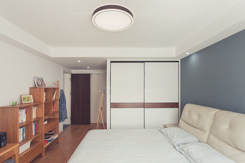 浦东阳光国际公寓110平风格三室户装修效果图